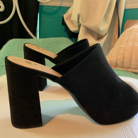 NEVER WORN h&m suede mules!! - Picture 2 of 4